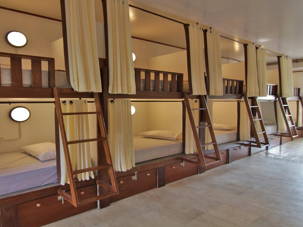 Kayun Hostel Downtown Kuta Lombok Quarto foto